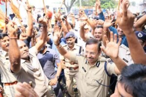 ప్రశాంతంగా ముగిసిన గణేశ్ నిమజ్జనం