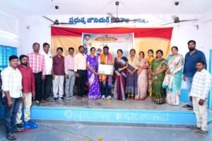 ఉత్తమ అధ్యాపకుడు తమ్మిశెట్టికి ఘన సన్మానం…